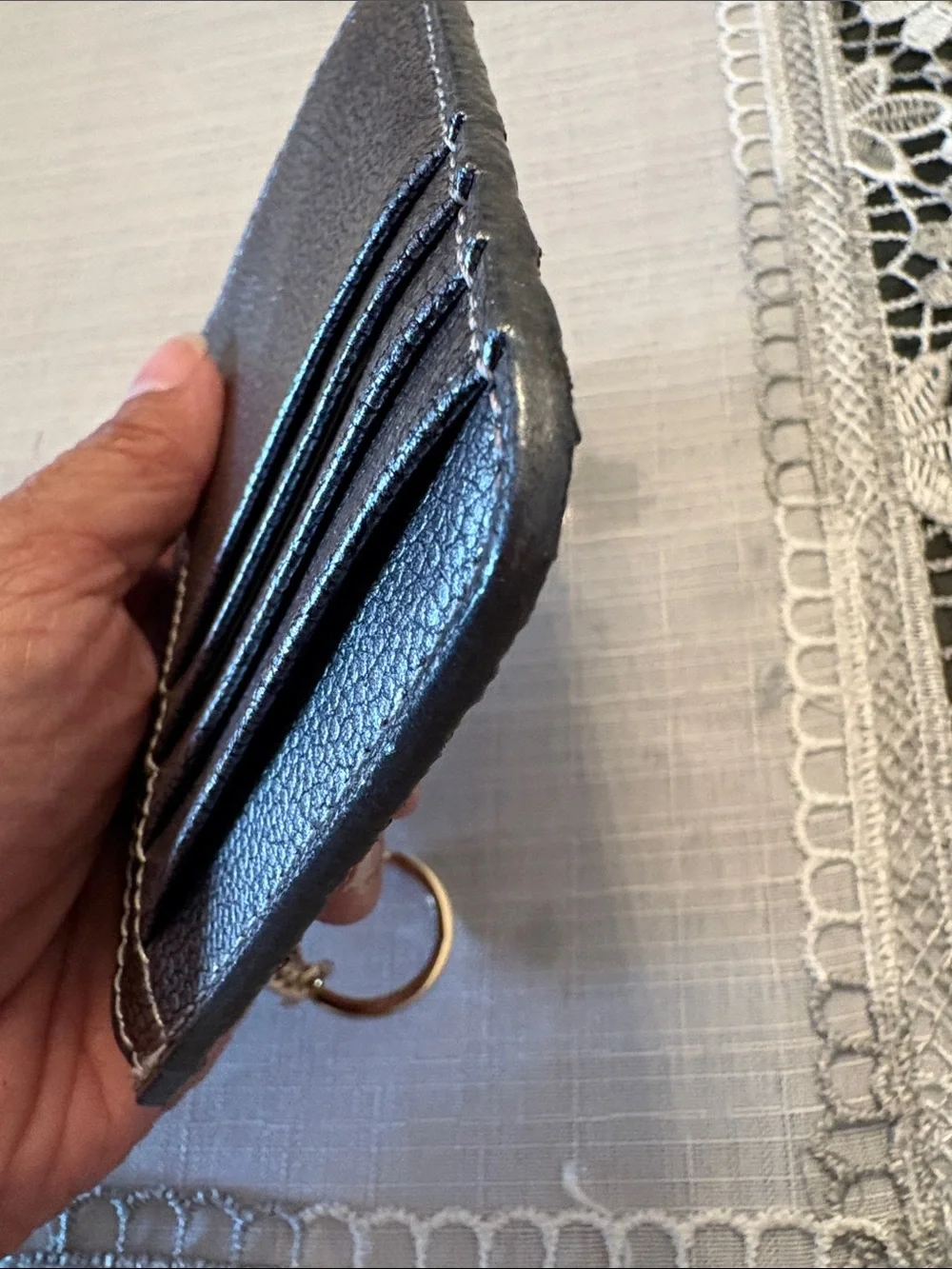 kate spade Glitter Zip Card Case Keyring - Black and Gold Sparkle